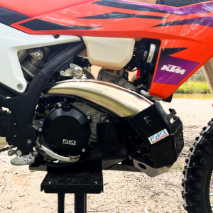 Clutch Cover | KTM 250 300 EXC SX EX 450 EXCF 2024 | Husqvarna TE 250 300 2024 TC 250 TX 300 2023-2024 | Gas Gas EC EX 250 300 MC 250 2024
